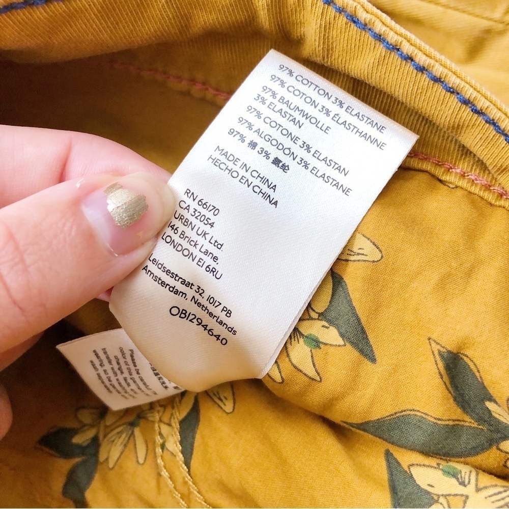 Pilcro • Anthropologie Jackson Tapered Pant mustard yellow Honey gold barrel leg - Picture 6 of 10